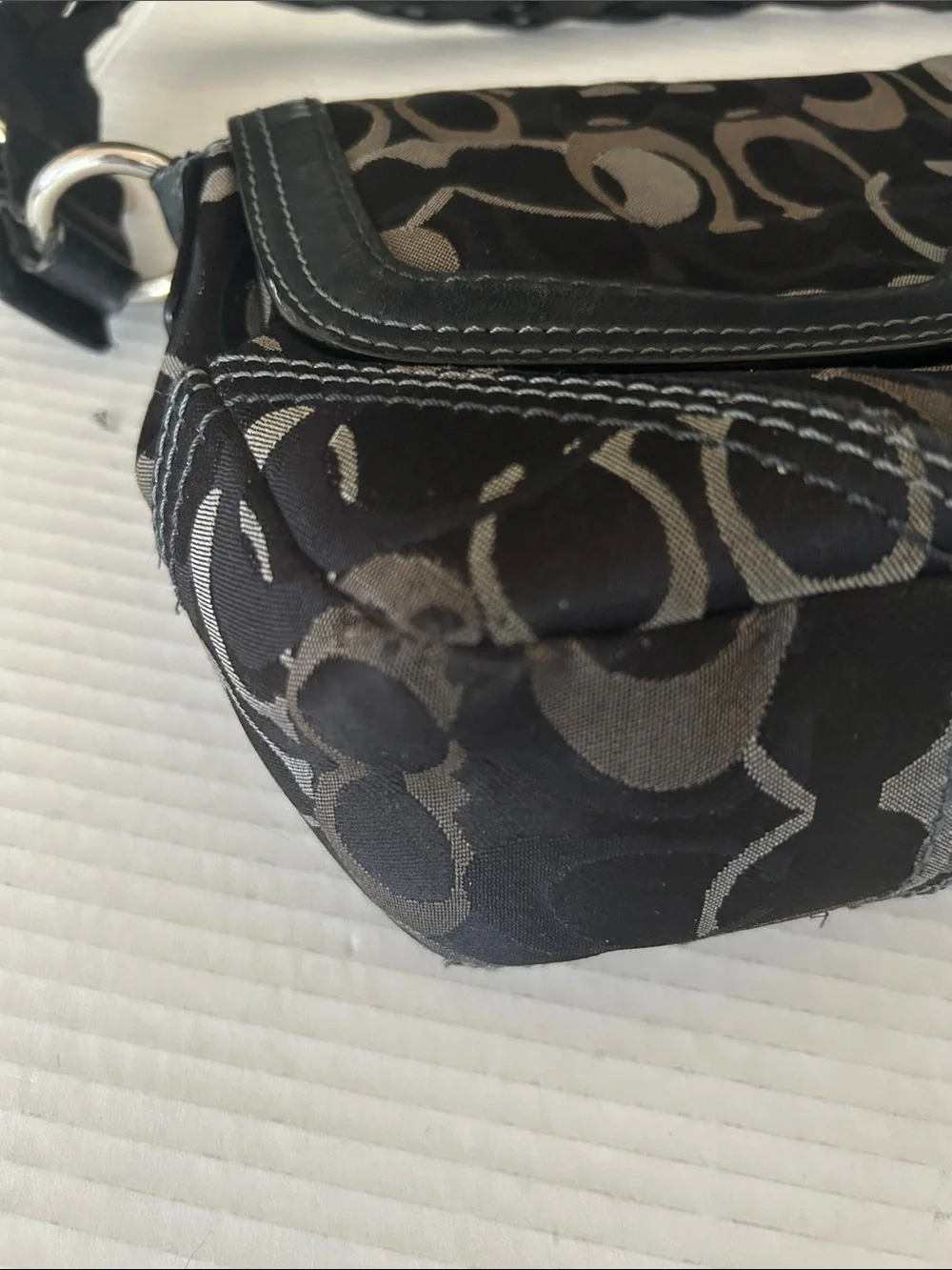 coach shoulder